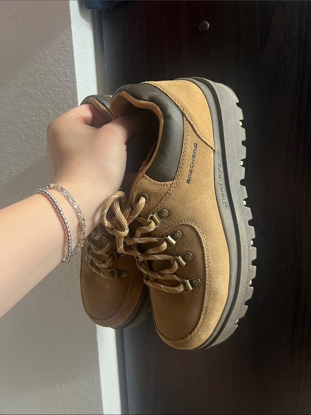 Skechers Women's Brown/Tan Suede Lace-Up Platform Hiking Boots
